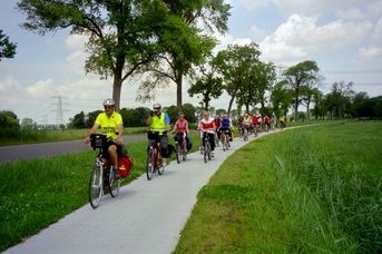 IG Emder Radfahrer Radtour - Straußenfarm